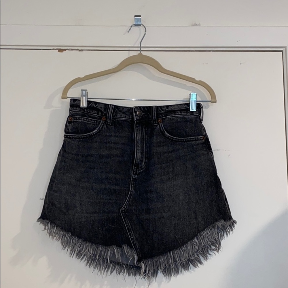 Bailey denim mini skirt in washed black size 25